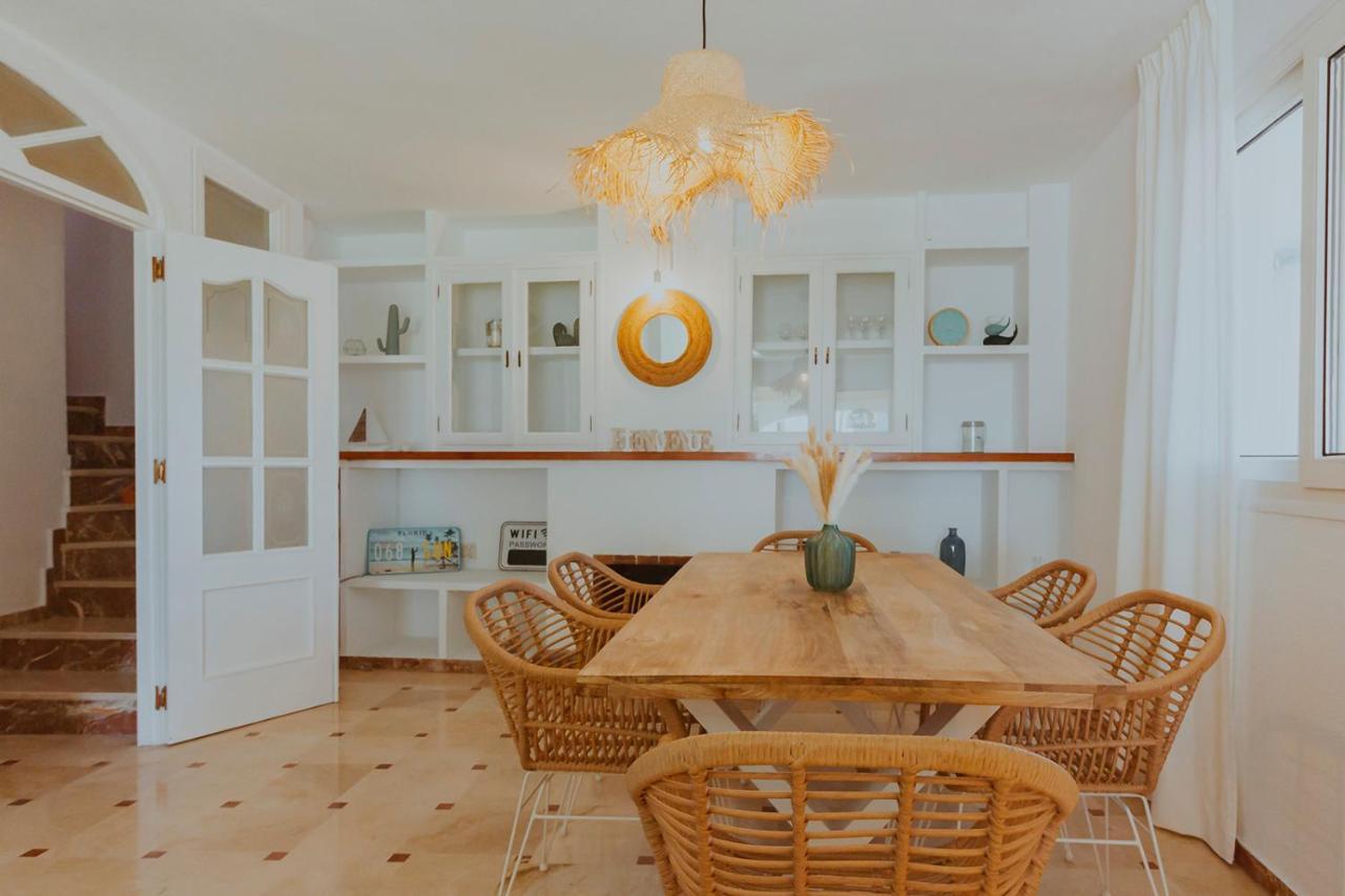 Apartamento Con Gran Terraza Junto A La Playa ตอร์เรโมลิโนส ภายนอก รูปภาพ