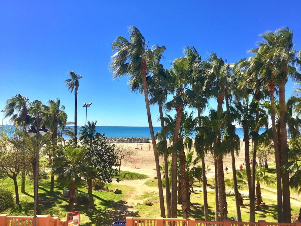 Apartamento Con Gran Terraza Junto A La Playa ตอร์เรโมลิโนส ภายนอก รูปภาพ